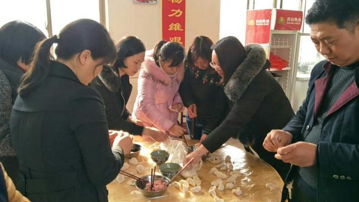 包饺子.jpg