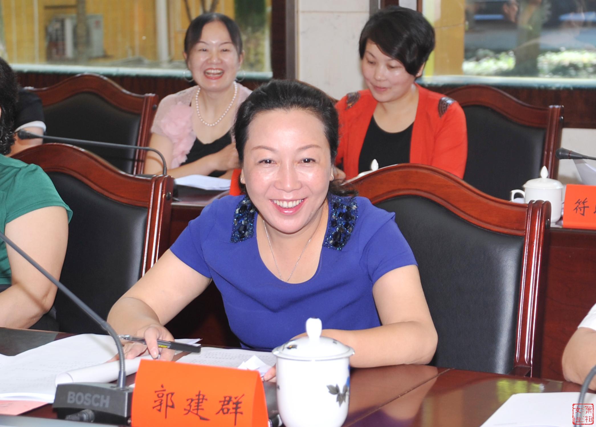 湘西州召开"新规划,新发展,新作为"中青年女干部成长成才座谈会