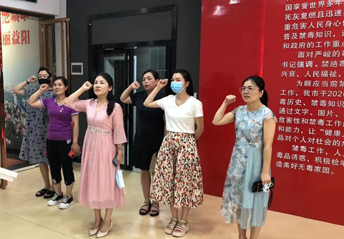 微信图片_20220630131952_副本.jpg
