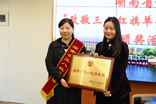 微信图片_20221102170051_副本.jpg