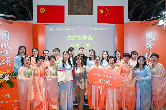 女企业家3.jpg