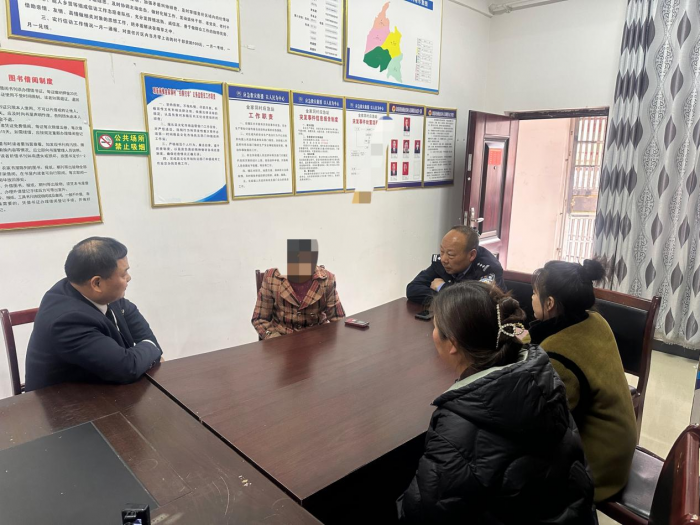 观音阁镇妇联：发挥巾帼力量 做好婚姻家.png