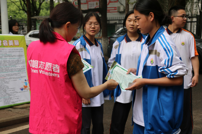 99d63ed30b2e35bead403c252cddcf9.jpg
