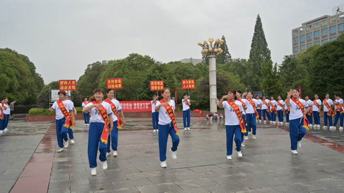 6.20禁毒妈妈照片.jpg