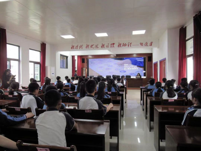 30ede335a1cfc3d2d90c94c56012308.jpg