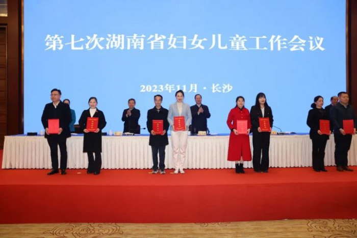 0350e4b8dede3d6c36c894b147149bb9@100Q_720w.jpg