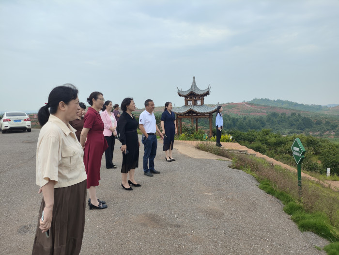 唐家山油茶基地.jpg