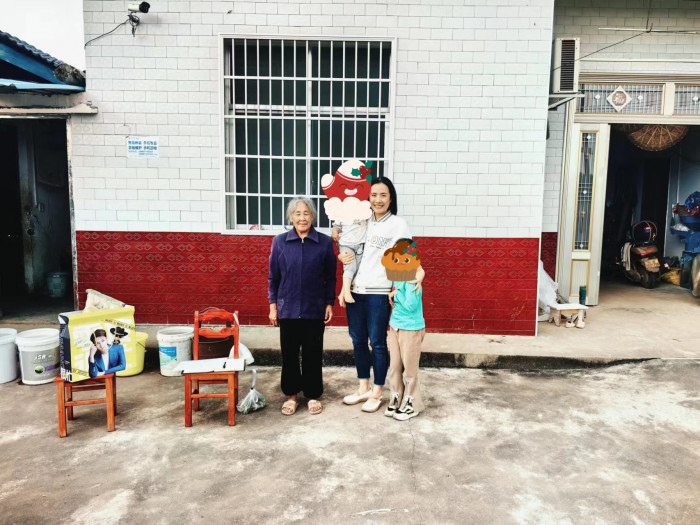 爱心妈妈3.jpg