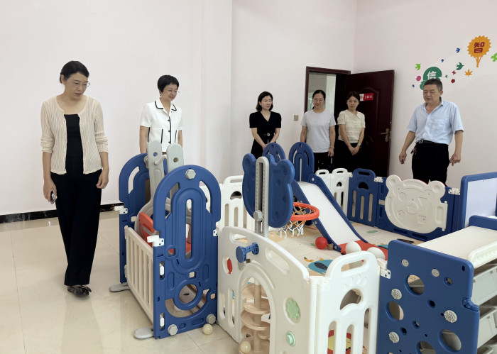 沱江镇思源社区儿童游乐设施2.jpg