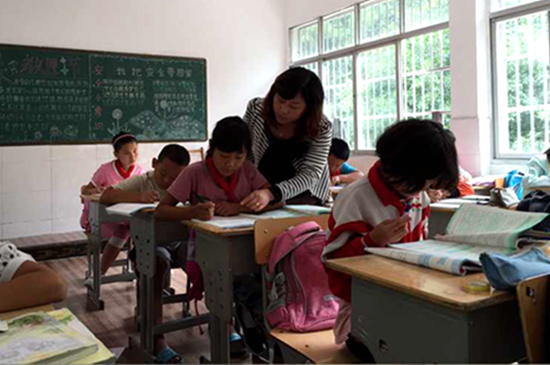 李彩英.png