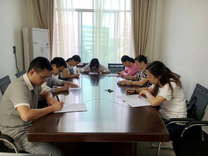 靖州县妇联团县委联合支部“两学一做”知识考试.jpg