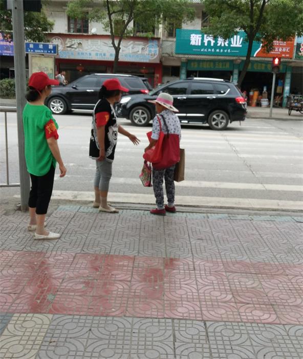 IMG_交通文明劝导员_看图王.jpg