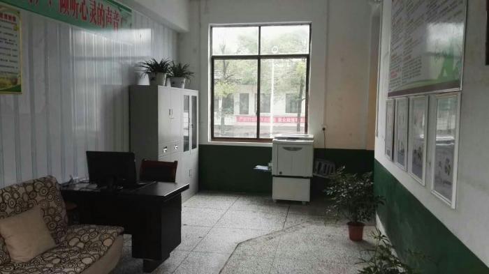 图为“知心屋”一角01.jpg