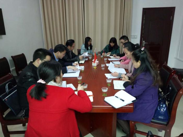 何灿调研妇联团委2.jpg
