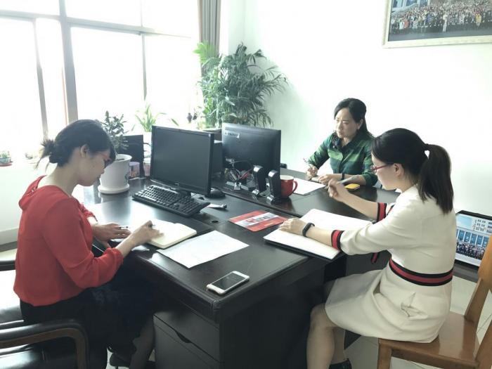 县妇联工作会议01.jpg