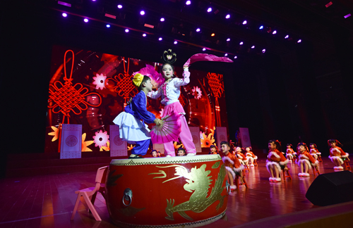 六一汇演1.jpg