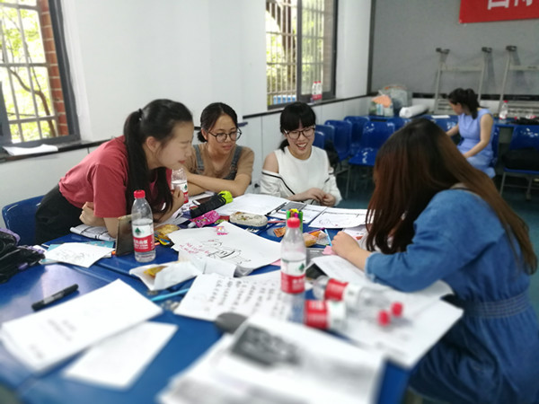 志愿者培训1.jpg