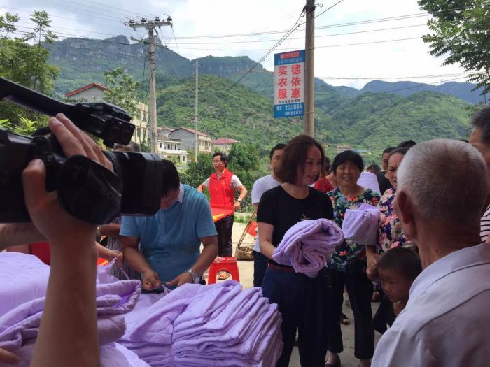 洪灾11.jpg