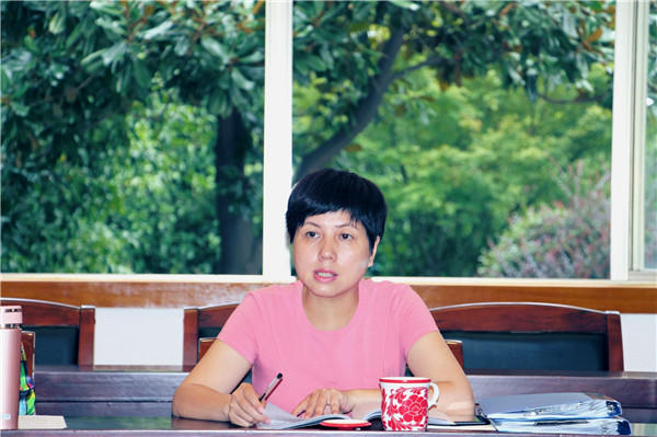 1、市妇联主席、党组书记周红玲作中心发言.jpg
