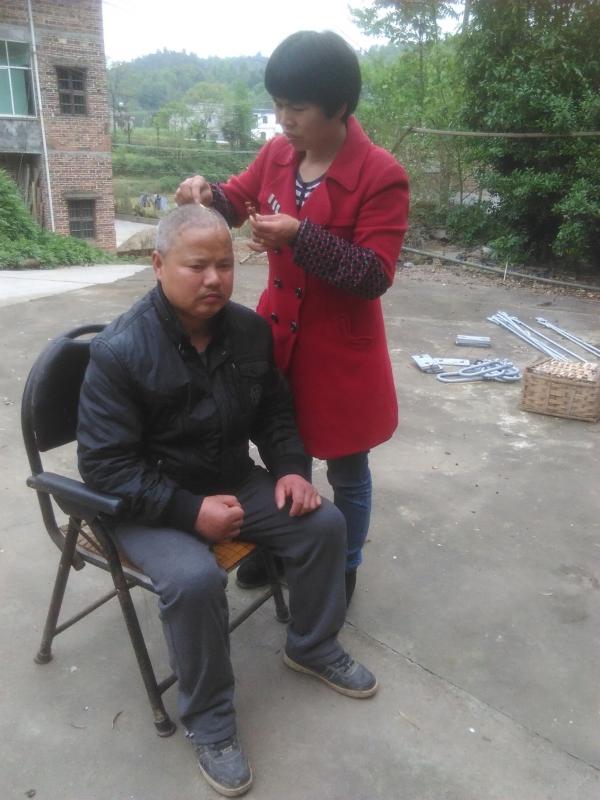 费礼容.jpg