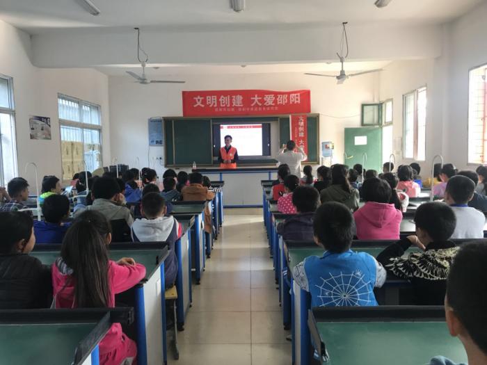 微信图片_20171027134820.jpg