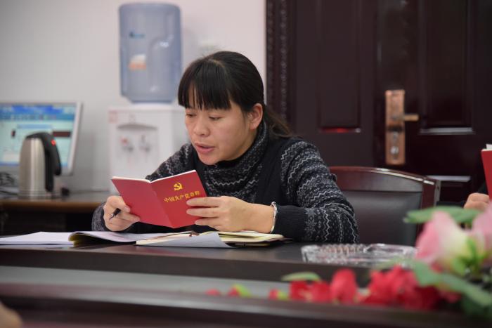 杨梅.JPG
