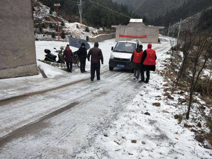 抗击雪3.jpg
