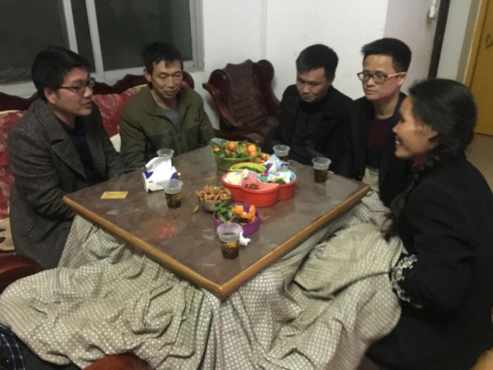 走访万珊.jpg