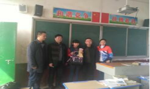 国税局慰问周文琪.jpg