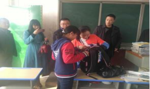 国税局慰问周文琪2.jpg