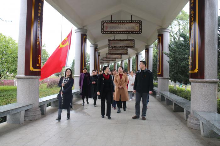 QQ图片20180306172925.jpg