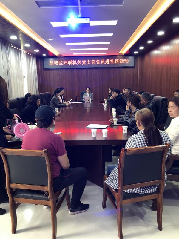 进社区1.JPG