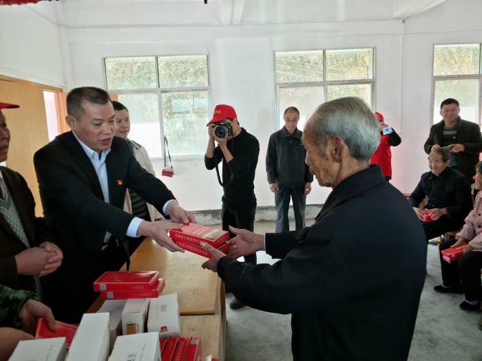 QQ图片20180323201409.jpg