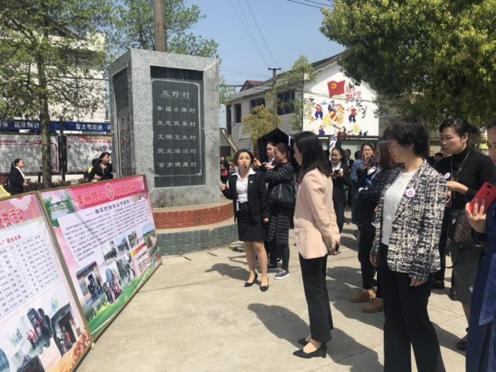 参观独1.jpg