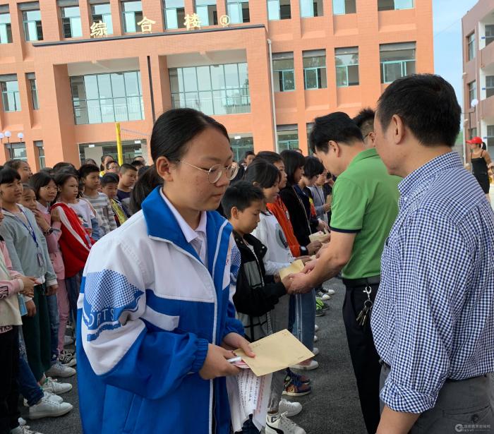 微信图片_20180930232300.jpg