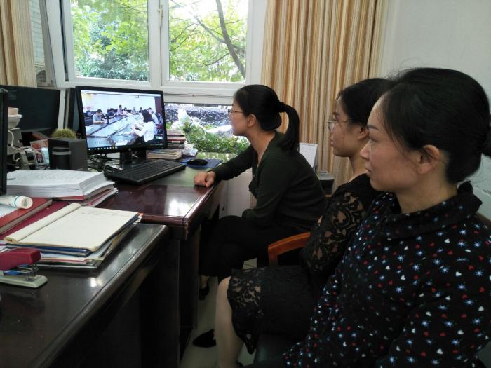 QQ20181009-0.jpg
