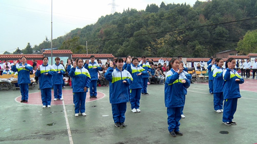 特教学校爱心活动2.jpg