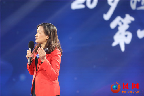 b15a30151723c2ad47e8c1566d1fd208_550x3800x2.jpg