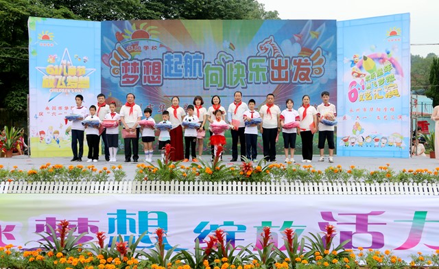 01.jpg