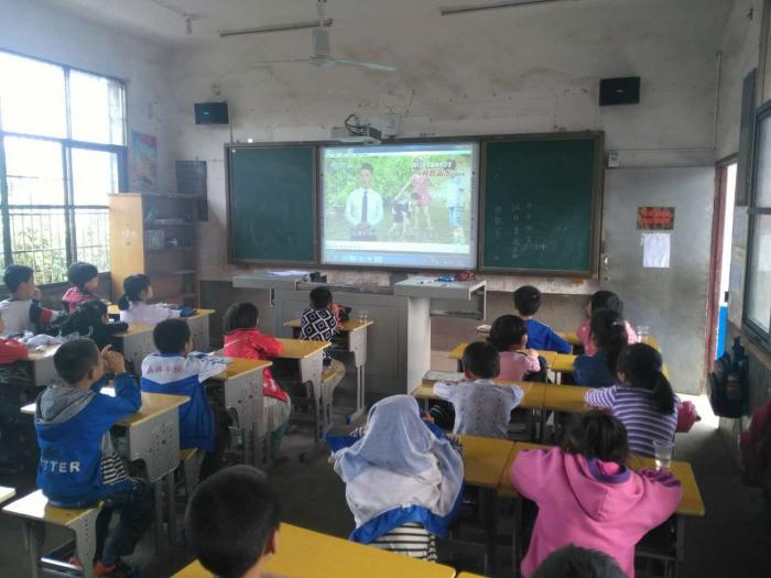 桑梓片校防溺水安全教育2.JPG