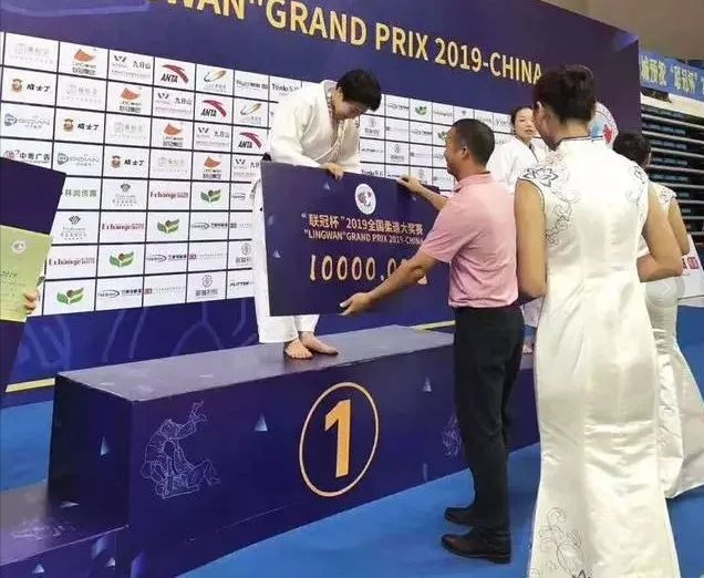 1563243578(1).png