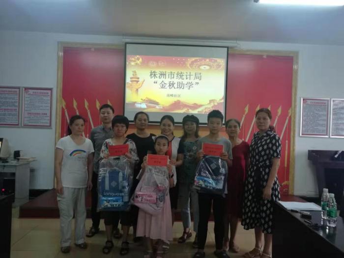 8f41133ad85e400552adbe1c5d07a8b.jpg