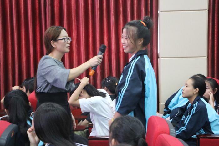 现场互动1.JPG