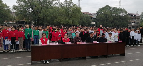 各位列席人员就座.jpg