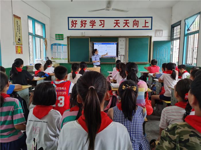 上课.jpg