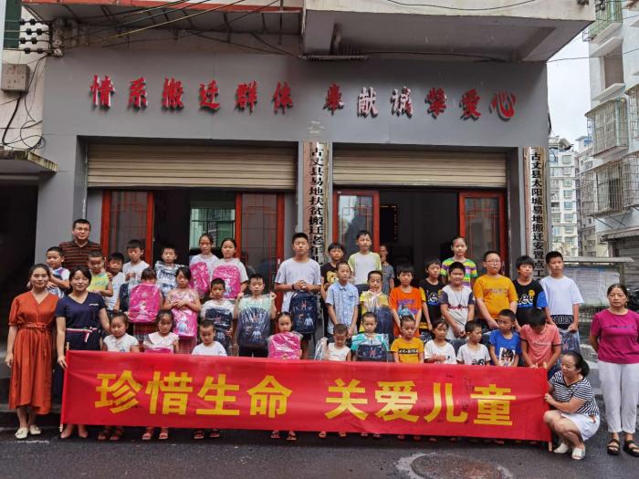 850eccec9757d24b15daedeb56f442c8.jpg