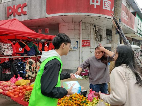 1030枫林镇：集镇深入推进毒品预防教育.jpg