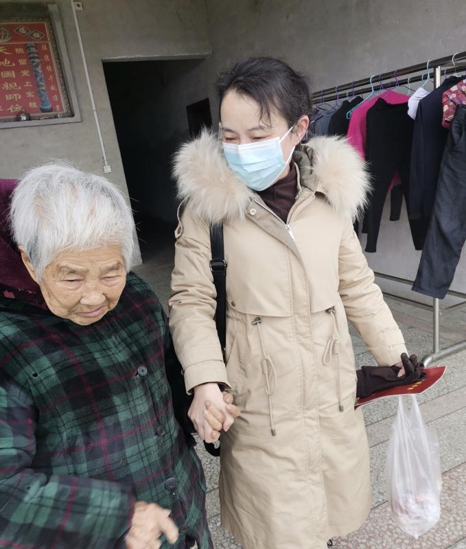 钟艳林3.jpg