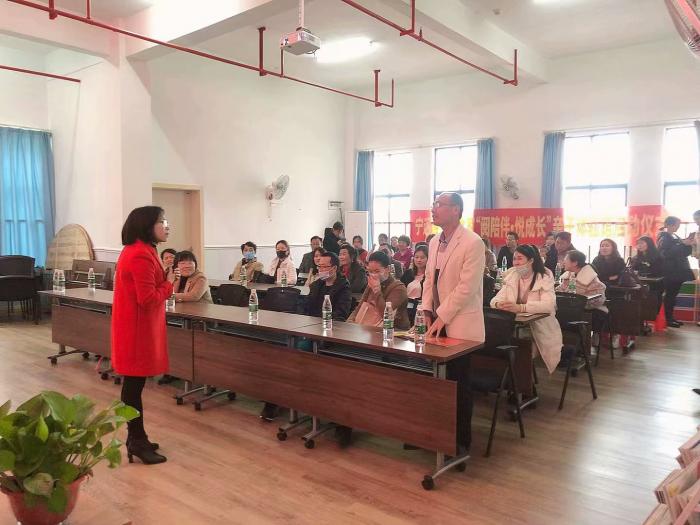 阅读4.jpg