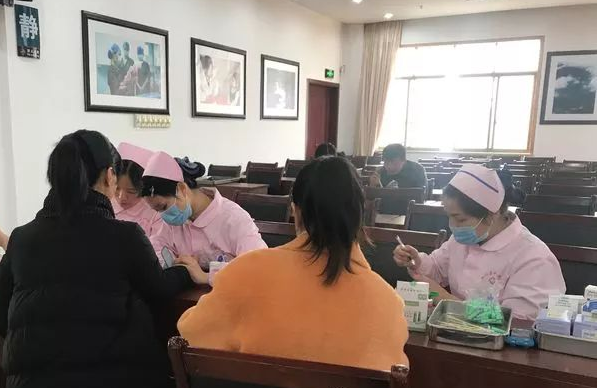办实事孕妇学校01.png